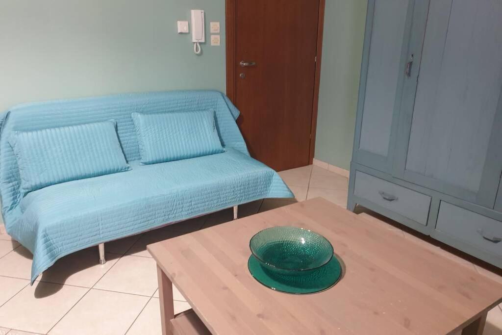 Central Studio Very Close To The Port Of Volos Exterior foto